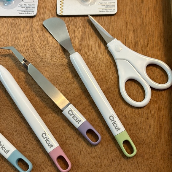 Bundle of Cricut Tools Silhouette Tools Vinyl Tools Crafting Tools - Picture 4 of 4